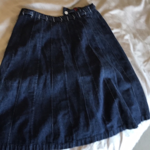 Vintage Jean Skirt - Picture 8 of 9